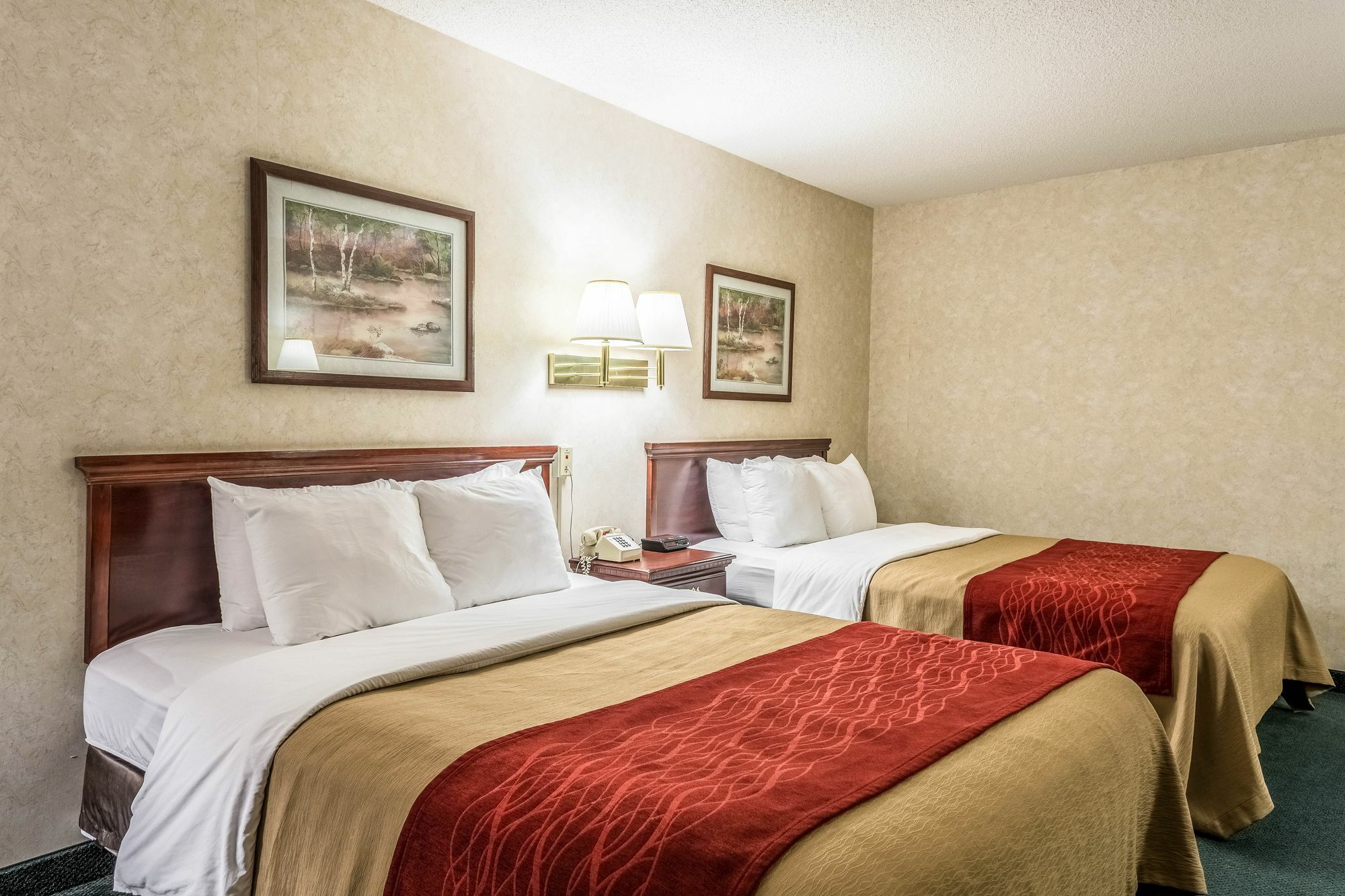 Quality Inn & Suites Mountain Home North Екстер'єр фото