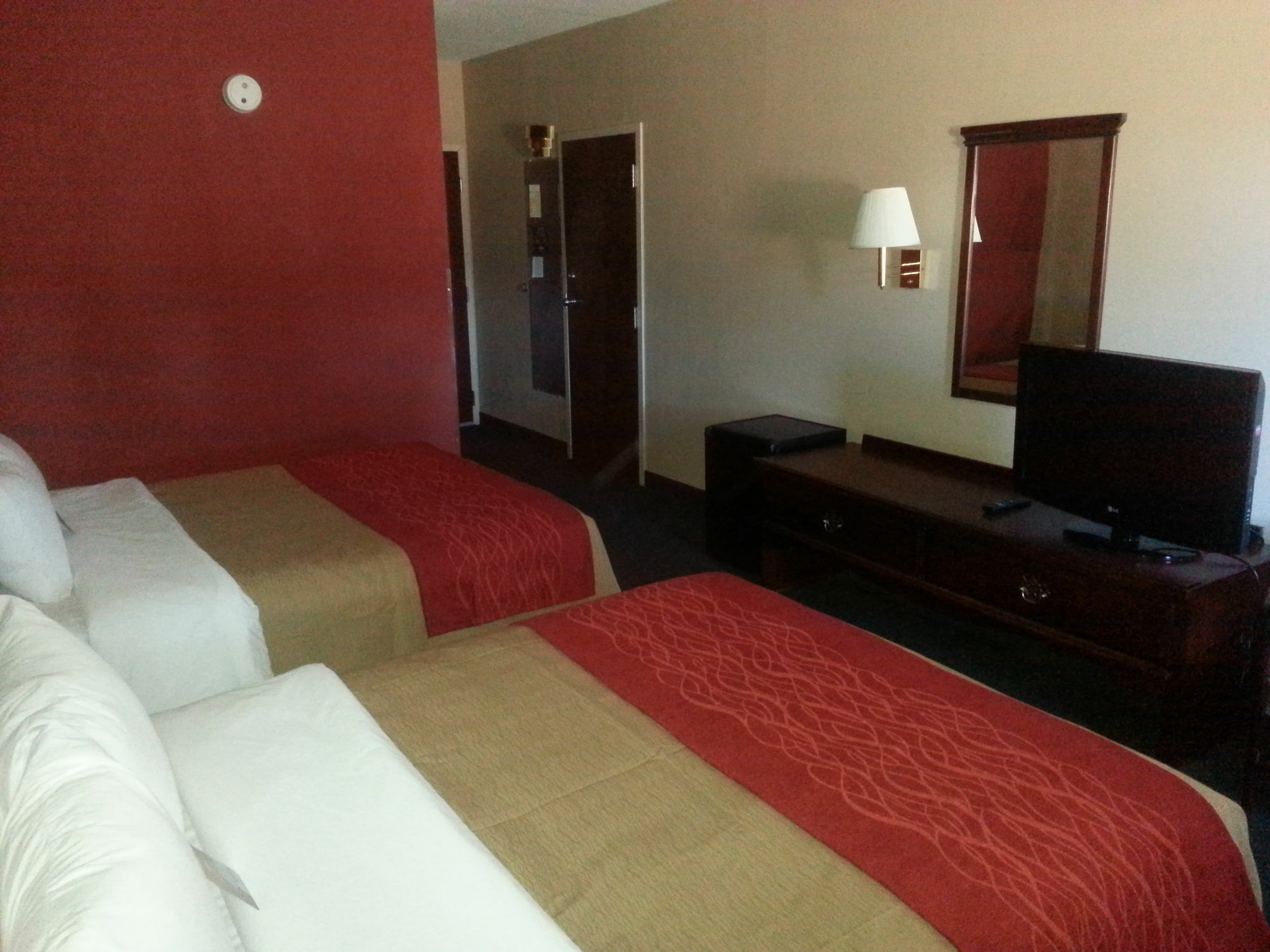Quality Inn & Suites Mountain Home North Екстер'єр фото