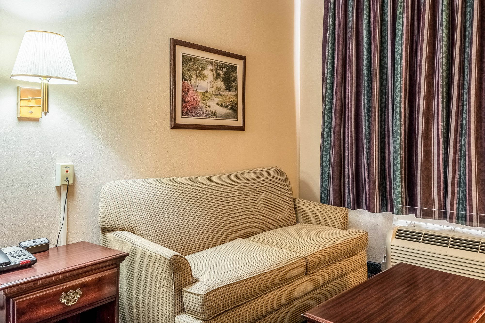 Quality Inn & Suites Mountain Home North Екстер'єр фото
